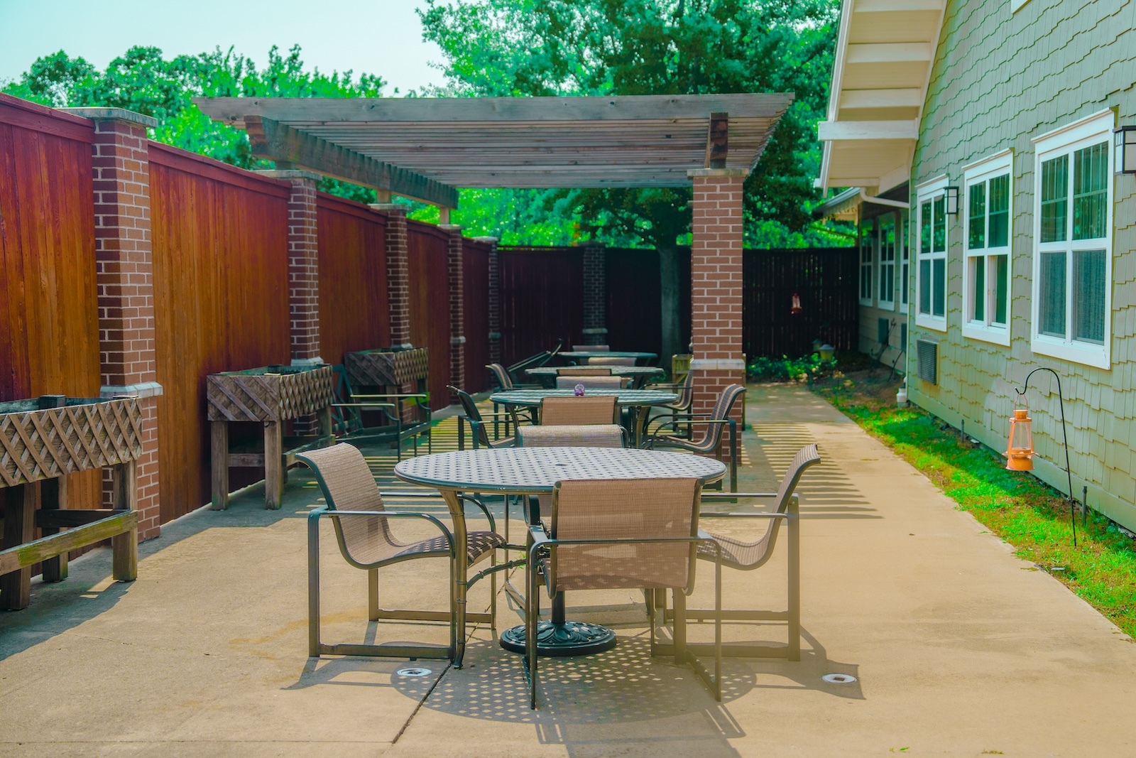The patio at Great Plains Recovery