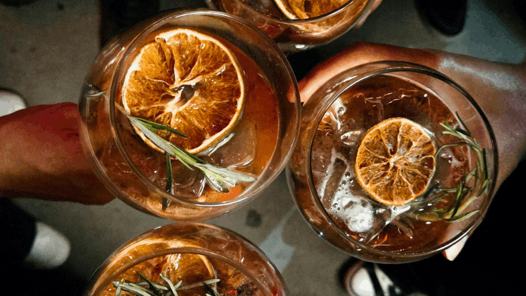 For many people, early withdrawal symptoms begin 6 to 12 hours after the last drink